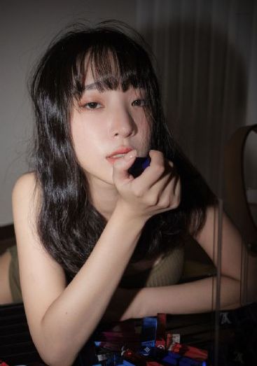 亚洲情侣国产偷拍视频_超清完整在线观看