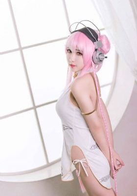 免费三级av_BD英语免费电视剧