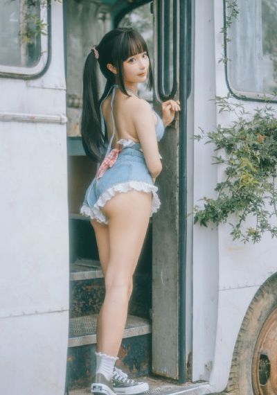欧美婷婷丁香五月社区_剧情片电影在线观看